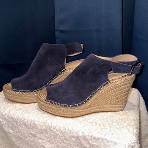 Kenneth Cole Wedges Suede